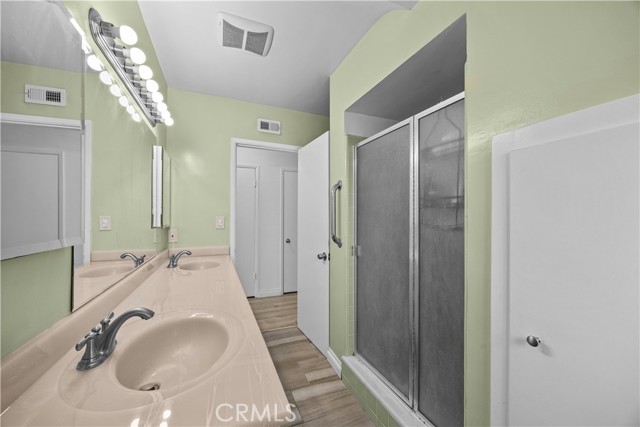 Detail Gallery Image 22 of 42 For 1021 S Lolita, West Covina,  CA 91791 - 4 Beds | 3 Baths