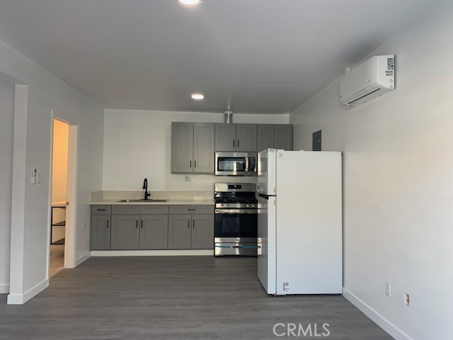 Detail Gallery Image 5 of 12 For 1750 Colorado Bld #I1,  Los Angeles,  CA 90041 - 0 Beds | 1 Baths