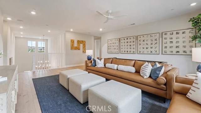 Detail Gallery Image 29 of 42 For 24325 Camino Oceano, Valencia,  CA 91354 - 5 Beds | 5/1 Baths