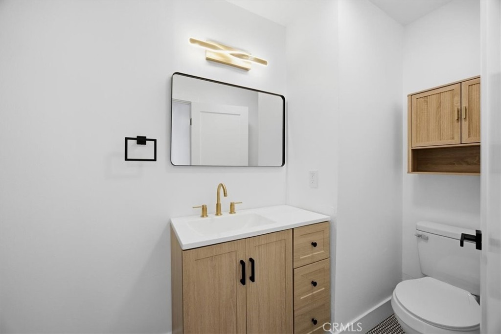 Thumbnail 30