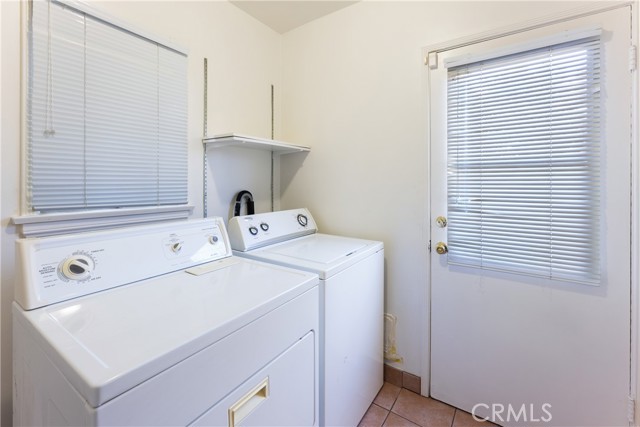 Detail Gallery Image 20 of 32 For 15207 15203 Greenleaf, Sherman Oaks,  CA 91403 - 3 Beds | 1/1 Baths