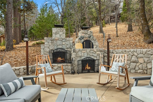 Detail Gallery Image 27 of 52 For 27516 West Shore Rd, Lake Arrowhead,  CA 92352 - 4 Beds | 4 Baths