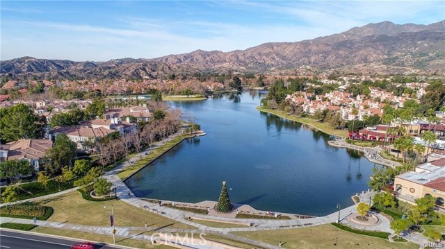 225 Montana Del Lago Drive, Rancho Santa Margarita CA: https://media.crmls.org/medias/63ce4f28-2716-4e6a-8d51-f781c5065fd3.jpg