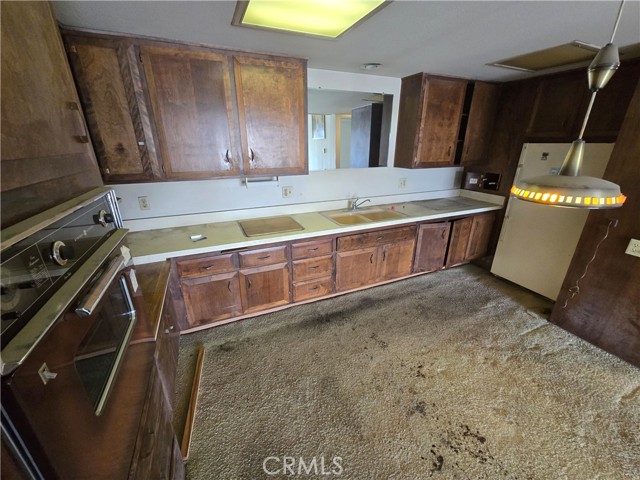 Detail Gallery Image 4 of 10 For 13121 Oakhills Dr 233j,  Seal Beach,  CA 90740 - 1 Beds | 1 Baths