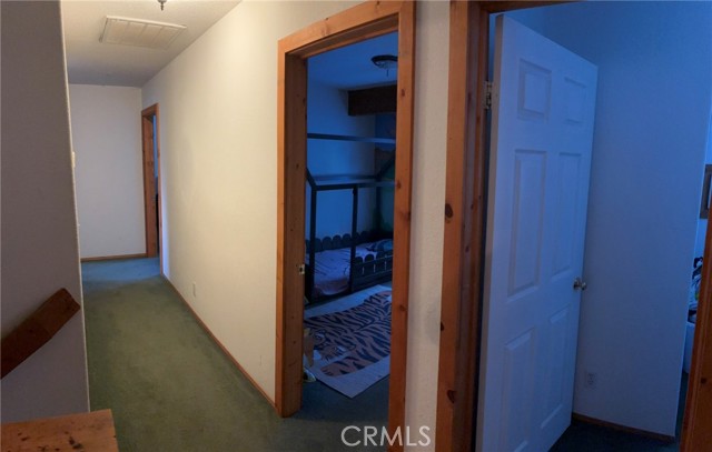 Detail Gallery Image 23 of 29 For 5412 Heath Creek, Wrightwood,  CA 92397 - 3 Beds | 2/1 Baths