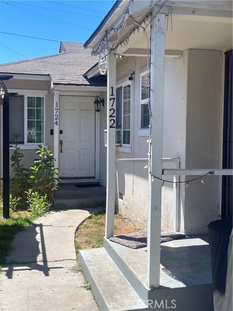 Detail Gallery Image 5 of 13 For 1722 S Birch, Santa Ana,  CA 92707 - 2 Beds | 1 Baths