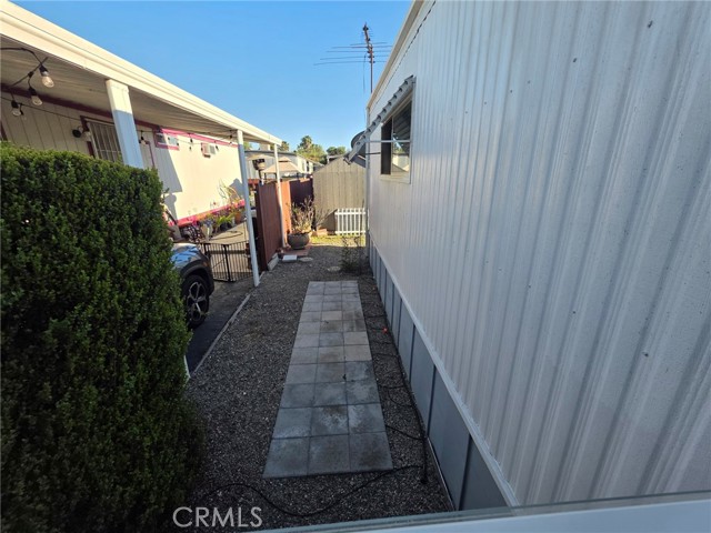 Detail Gallery Image 18 of 51 For 20806 Gridley Rd #52,  Lakewood,  CA 90715 - 2 Beds | 1 Baths