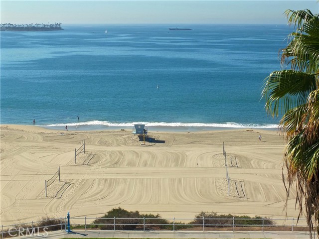 Detail Gallery Image 33 of 39 For 1724 E 1st St #9,  Long Beach,  CA 90802 - 1 Beds | 1 Baths