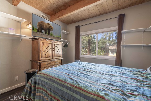 Detail Gallery Image 14 of 43 For 276 Stanford Way, Big Bear City,  CA 92314 - 4 Beds | 2 Baths