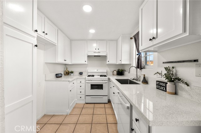 Detail Gallery Image 15 of 41 For 17425 Arrow Bl #8,  Fontana,  CA 92335 - 2 Beds | 1/1 Baths