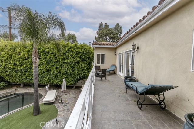 Detail Gallery Image 15 of 27 For 4343 Shadyglade Ave, Studio City,  CA 91604 - 4 Beds | 5 Baths