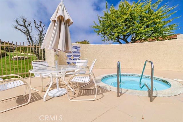 Detail Gallery Image 55 of 65 For 110 Hilltop Cir, Rancho Palos Verdes,  CA 90275 - 2 Beds | 2 Baths