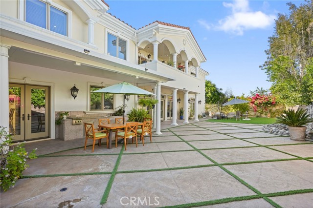 5108 Otis Avenue, Tarzana CA: https://media.crmls.org/medias/63d28abe-70b9-40d9-a61d-4026b1e00198.jpg