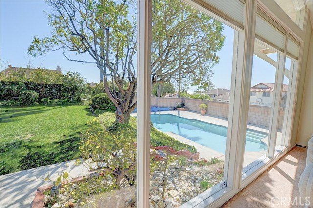 5750 Whitecliff Drive, Rancho Palos Verdes, California 90275, 4 Bedrooms Bedrooms, ,3 BathroomsBathrooms,Residential,Sold,Whitecliff,SB17051004