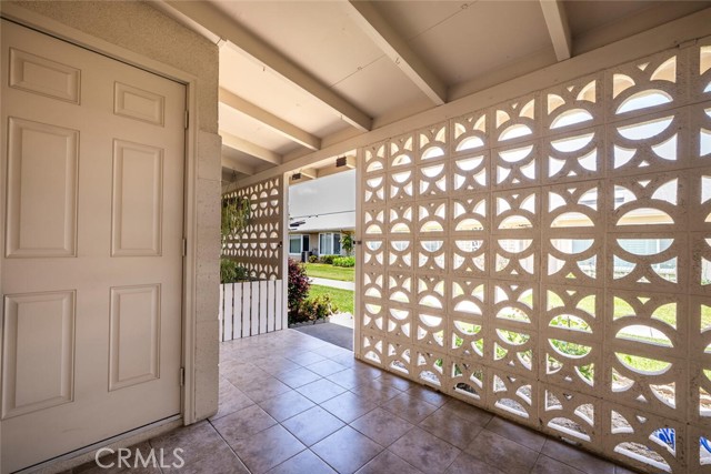13350 St. Andrews Drive, Seal Beach CA: https://media.crmls.org/medias/63d31985-ce9c-43f4-84e8-d95dcb50feb6.jpg