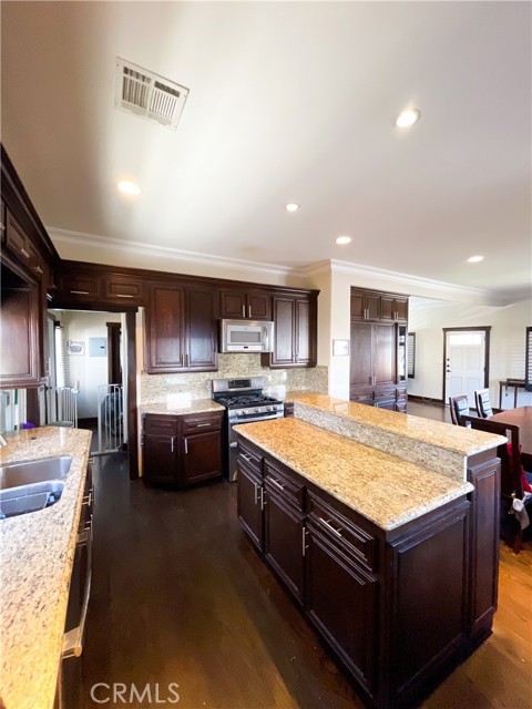 Kitchen Island