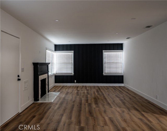 Detail Gallery Image 2 of 19 For 1110 N Van Ness Ave, Compton,  CA 90221 - 3 Beds | 2 Baths