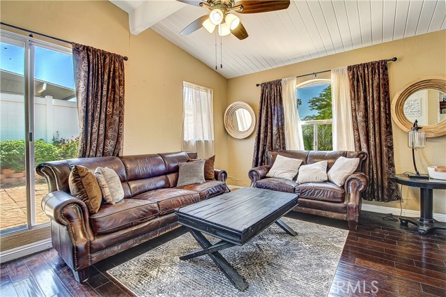 2993 Priscilla Street, Riverside CA: https://media.crmls.org/medias/63d3bf7b-1f7c-4997-8eb7-7fea156465f3.jpg