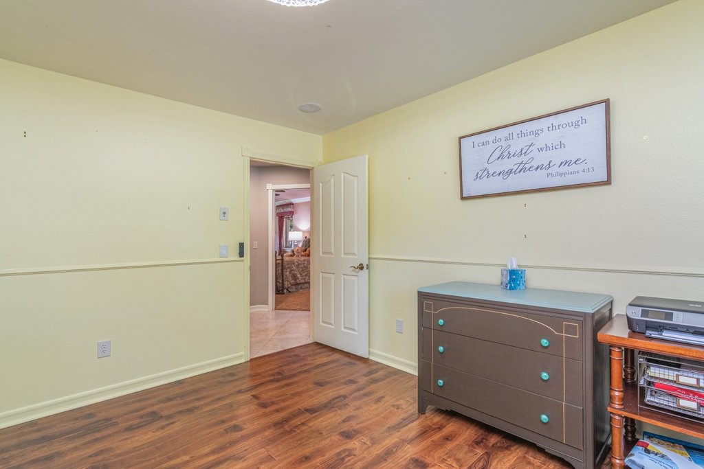 Detail Gallery Image 29 of 63 For 20450 Avenida Castilla, Murrieta,  CA 92562 - 4 Beds | 2/1 Baths