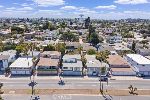 1436 Manhattan Beach Boulevard, Manhattan Beach CA: https://media.crmls.org/medias/63d50e7d-399c-4a83-83bc-ea35d7691578.jpg