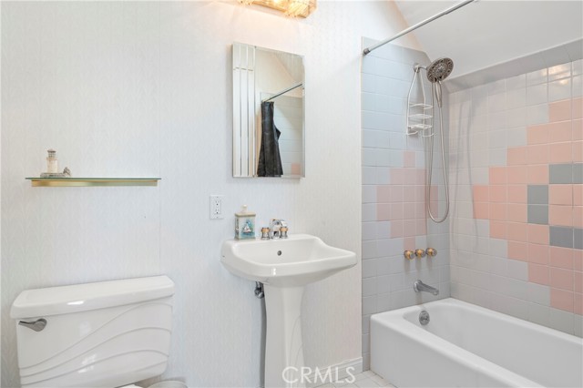 Image 16 of 44 For 30301 Oak Grove