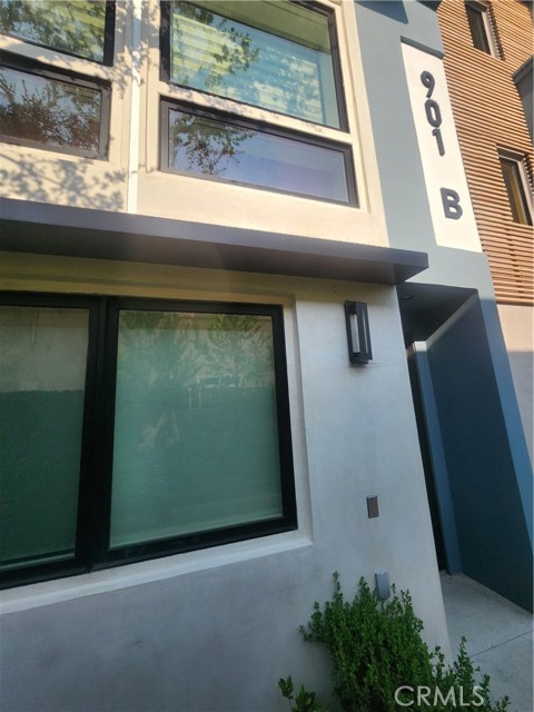 901 W Duarte Road, Arcadia CA: https://media.crmls.org/medias/63d586e5-1dd9-43a8-8858-482c189fac62.jpg