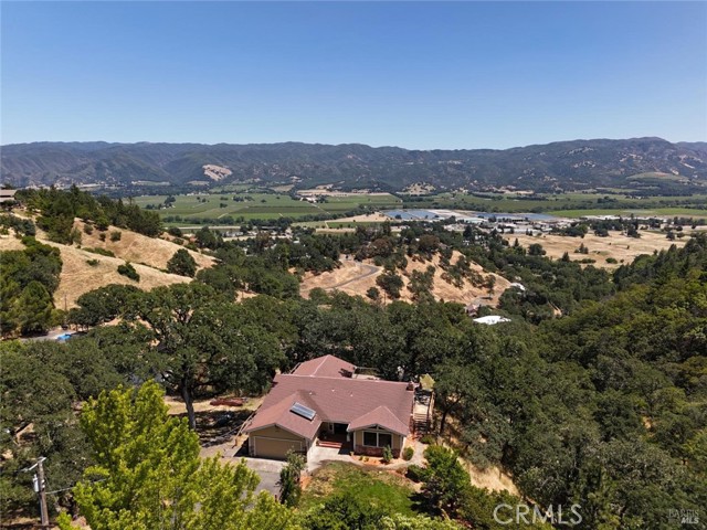 1321 Oak Knoll Road, Ukiah CA: https://media.crmls.org/medias/63d6e956-c361-47f4-b0d8-f00aafab0d26.jpg