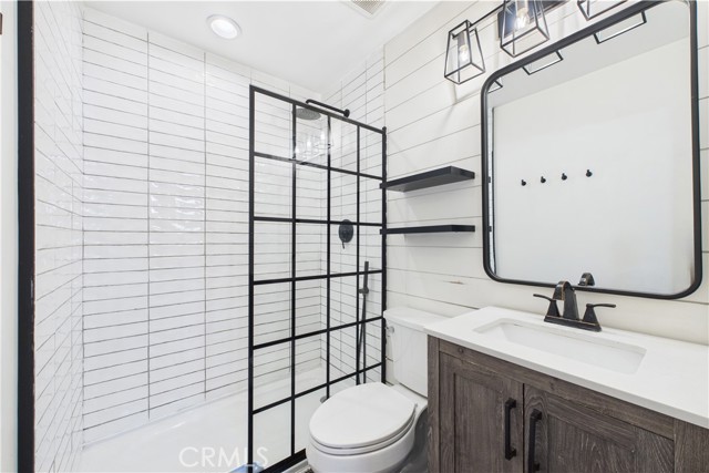 3647 W Myra Avenue, Anaheim CA: https://media.crmls.org/medias/63d6f17f-0df1-48f4-b9bd-fd4fca1d5086.jpg