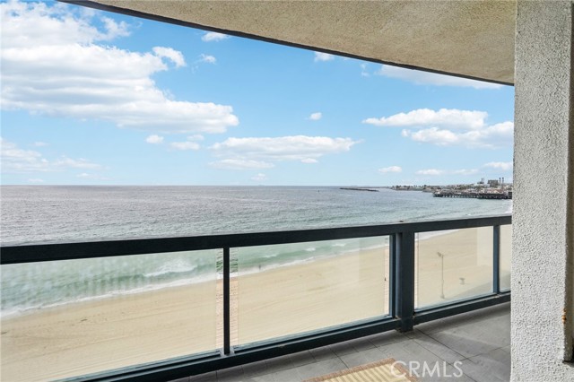 Detail Gallery Image 20 of 42 For 575 Esplanade #205,  Redondo Beach,  CA 90277 - 2 Beds | 2 Baths