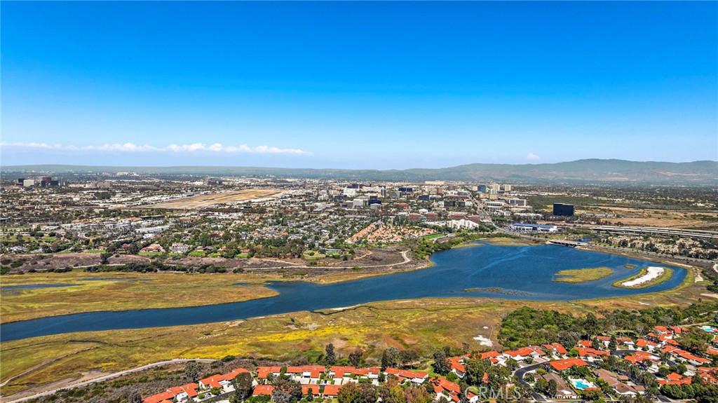 MLS #OC25221146 image #29