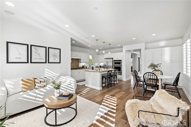 Detail Gallery Image 13 of 51 For 27 via Zamora, San Clemente,  CA 92673 - 3 Beds | 2/1 Baths