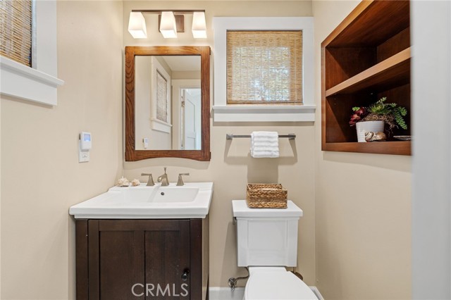 Image 36 of 54 For 521 24th Place