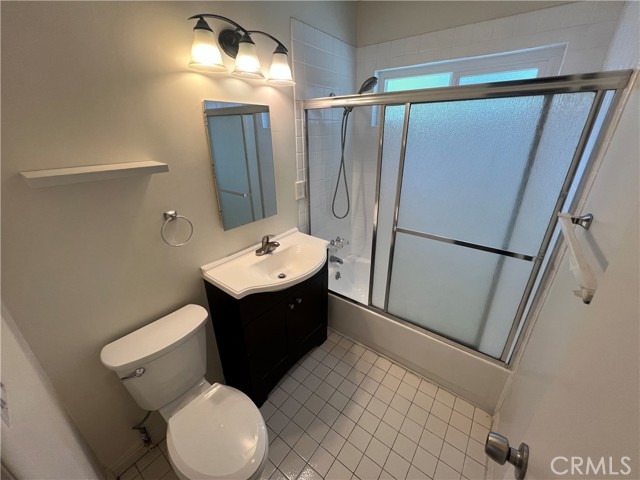 Detail Gallery Image 11 of 15 For 9762 Tujunga Canyon, Tujunga,  CA 91042 - 3 Beds | 2 Baths