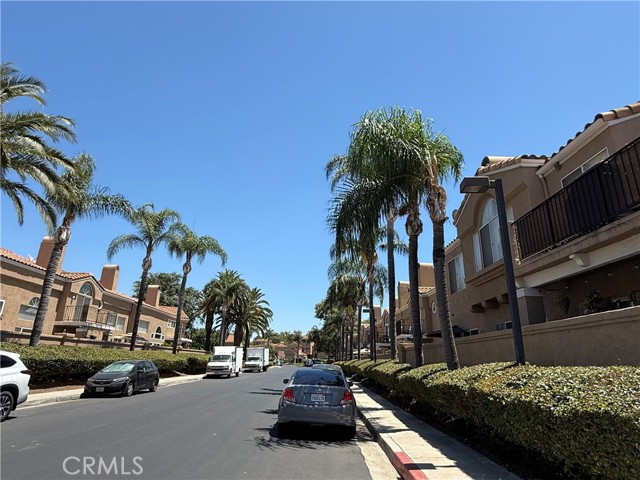 3119 Milano, Ontario CA: https://media.crmls.org/medias/63dbfebf-1875-4505-8893-0366af356411.jpg