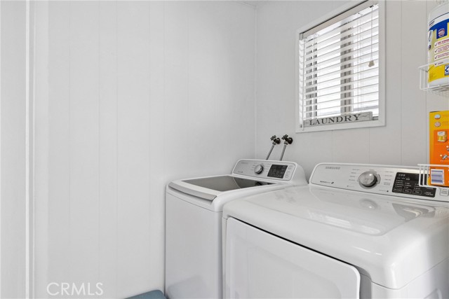 20701 Beach Boulevard, Huntington Beach CA: https://media.crmls.org/medias/63dc1f25-a761-4dc5-b5ce-e25ba35cb469.jpg