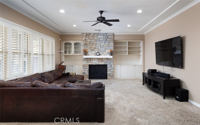 16778 Nandina Avenue, Riverside CA: https://media.crmls.org/medias/63dcbd03-f865-4565-9281-e3b048a281b5.jpg