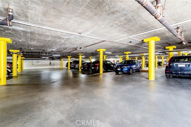 Detail Gallery Image 34 of 34 For 323 N Jackson #119,  Glendale,  CA 91206 - 2 Beds | 2/1 Baths