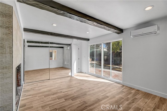 5452 harcross Drive, Windsor Hills CA: https://media.crmls.org/medias/63ddfed5-2ee9-4067-9e67-f59ebd1c4d24.jpg