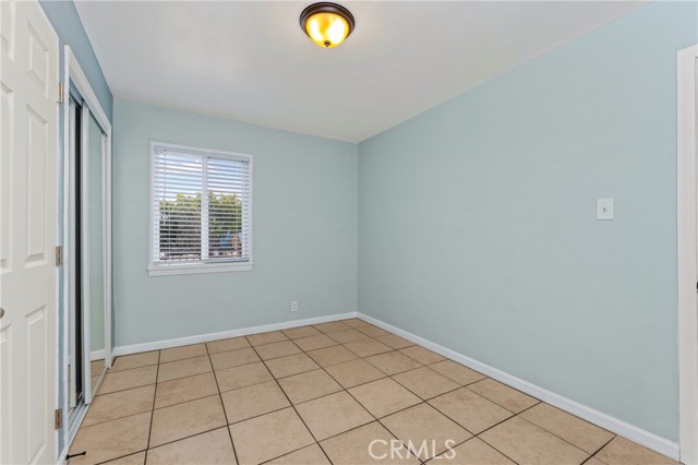 1048 S Record Avenue, East Los Angeles CA: https://media.crmls.org/medias/63de34e0-2f8e-4789-8e40-7410a41d1c97.jpg