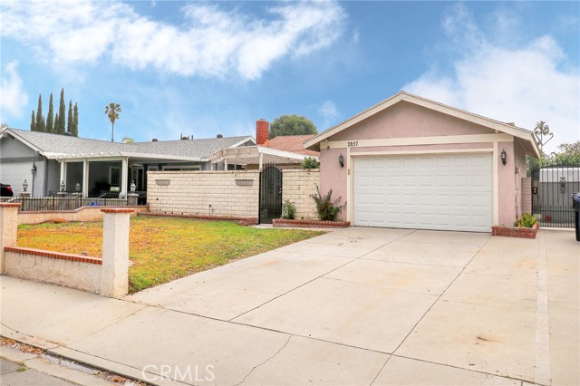 2857 S Desert Forest Avenue, Ontario CA: https://media.crmls.org/medias/63de8840-e63d-40ed-83e9-15587e2b4faa.jpg
