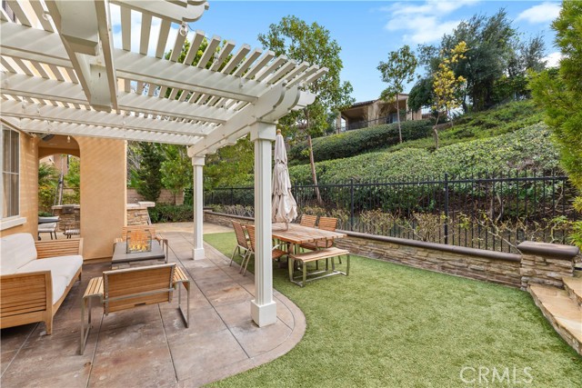 Detail Gallery Image 56 of 61 For 154 Treehouse, Irvine,  CA 92603 - 5 Beds | 4/1 Baths