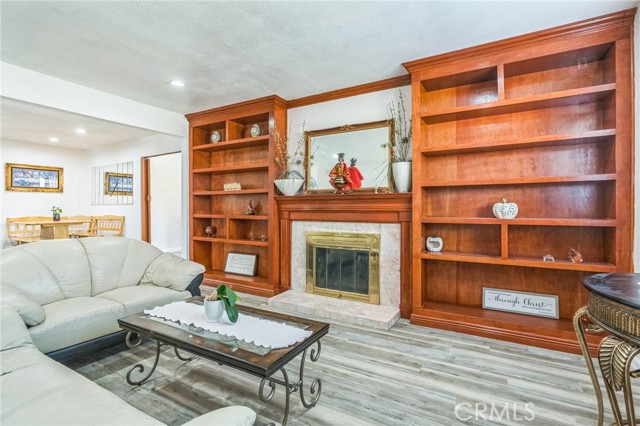 2683 E Trimble Road, San Jose CA: https://media.crmls.org/medias/63ded4af-cc0d-4f97-a07c-73e62569f414.jpg
