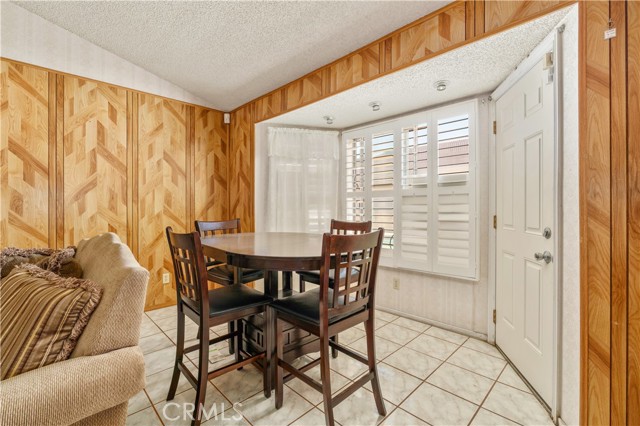 Image 12 of 31 For 22533 Kinross Lane