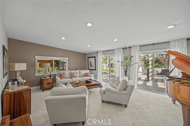 Image 8 of 45 For 14461 Oakley Drive