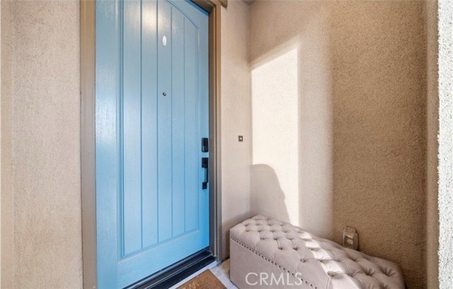 295 Autumn Way, Mission Viejo CA: https://media.crmls.org/medias/63e10d08-ae2c-493b-a521-46ee11f0ed92.jpg