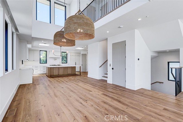 1400 Esplanade, Redondo Beach, California 90277, 4 Bedrooms Bedrooms, 0 ,4 BathroomsBathrooms,Residential,For Sale,Esplanade,0,SB26127556