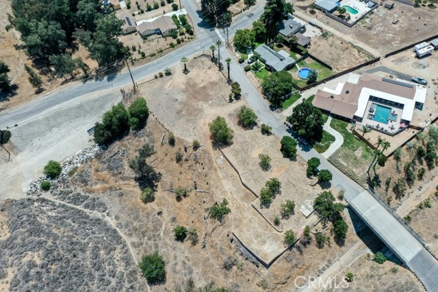 Detail Gallery Image 1 of 33 For 21894 Vivienda Ave, Grand Terrace,  CA 92313 - – Beds | – Baths
