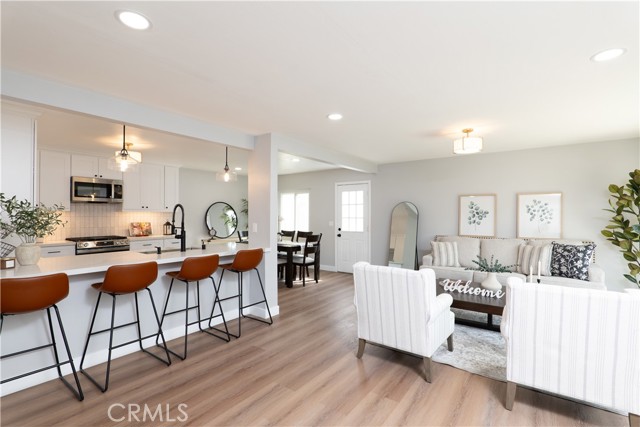 Detail Gallery Image 18 of 32 For 2275 Farringdon Ave, Pomona,  CA 91768 - 3 Beds | 2 Baths