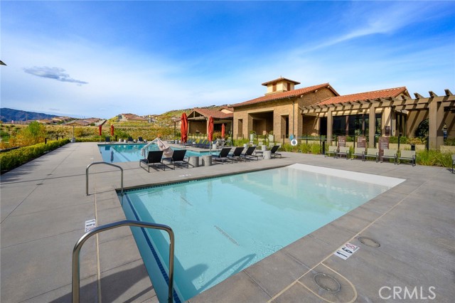 24185 Sprout Drive, Corona CA: https://media.crmls.org/medias/63e22548-1bee-4a0e-bdce-42feb2cbd45b.jpg