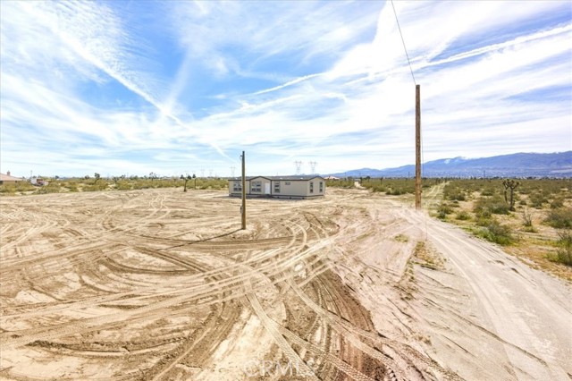 Detail Gallery Image 29 of 34 For 1139 Bonanza Rd, Phelan,  CA 92372 - 3 Beds | 2 Baths